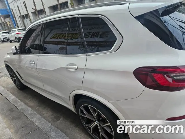 BMW X5 xDrive 40i M Sport — Фото автомобиля 4