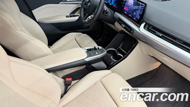 BMW X1 U11 — Фото автомобиля 16