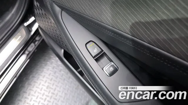 Kia K8 K8 (New) Hybrid — Фото автомобиля 27