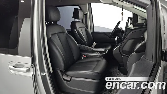 Hyundai Staria Staria Карго 5 мест — Фото автомобиля 12