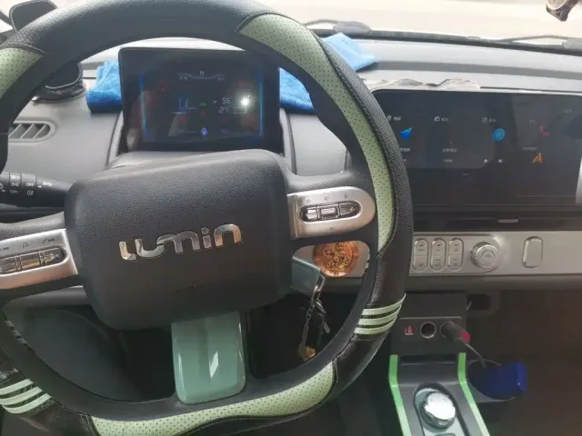 Changan Lumin — Фото автомобиля 5