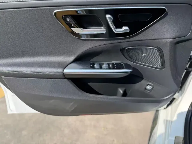Mercedes-Benz C-Class — Фото автомобиля 5