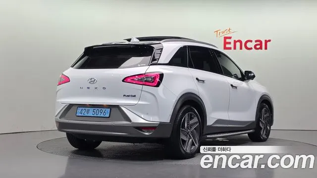 Hyundai Nexo Nexo Premium — Фото автомобиля 2