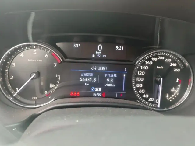 Cadillac CT5 — Фото автомобиля 10