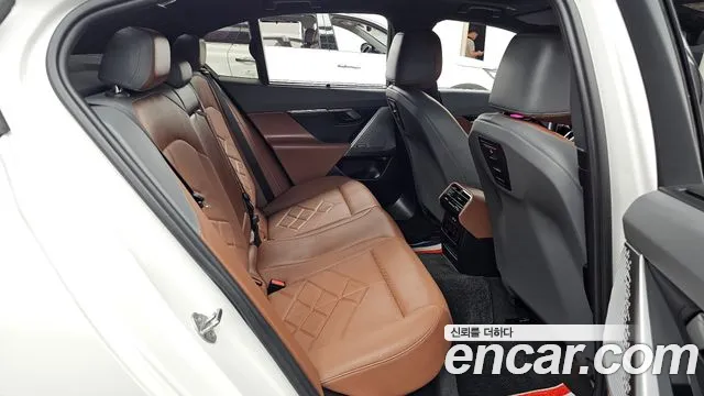 BMW 5-Series 5 серия (G60) 530i xDrive M Sport — Фото автомобиля 10