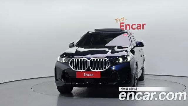 BMW X6 xDrive40i M Sport — Фото автомобиля 3