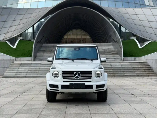 Mercedes-Benz G-Class — Фото автомобиля 2