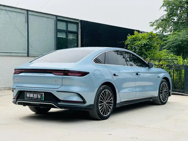 BYD Han — Фото автомобиля 19