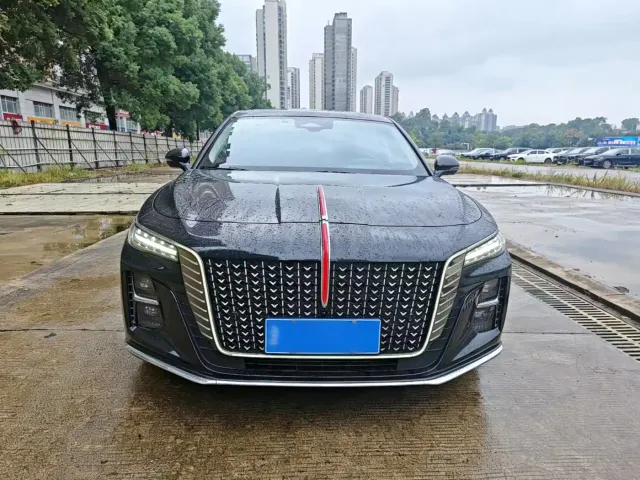 Hongqi H5 — Фото автомобиля 2