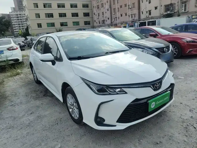 Toyota Corolla — Фото автомобиля 3
