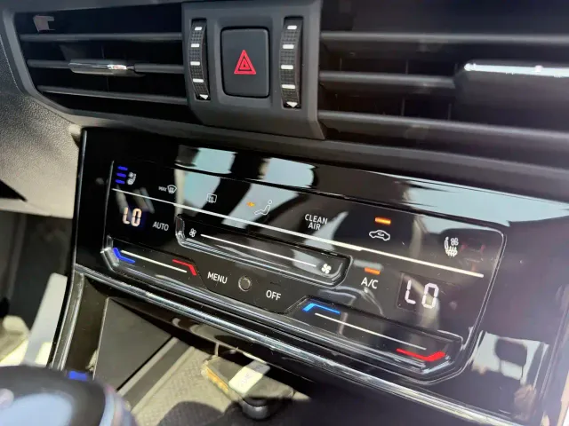 Volkswagen Passat — Фото автомобиля 8