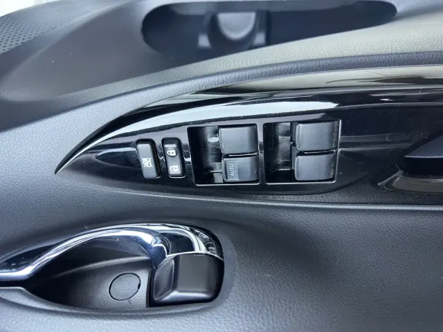 Toyota YARiS L Zhi Xuan — Фото автомобиля 19