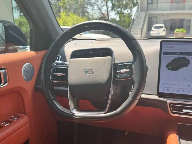 Li Auto L7 — Фото автомобиля 6