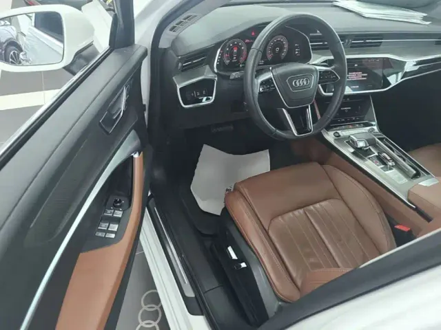 Audi A6L — Фото автомобиля 22
