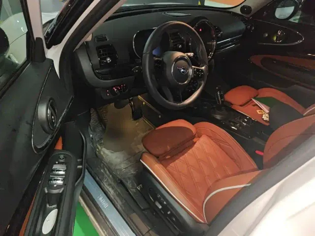 MINI Clubman — Фото автомобиля 17