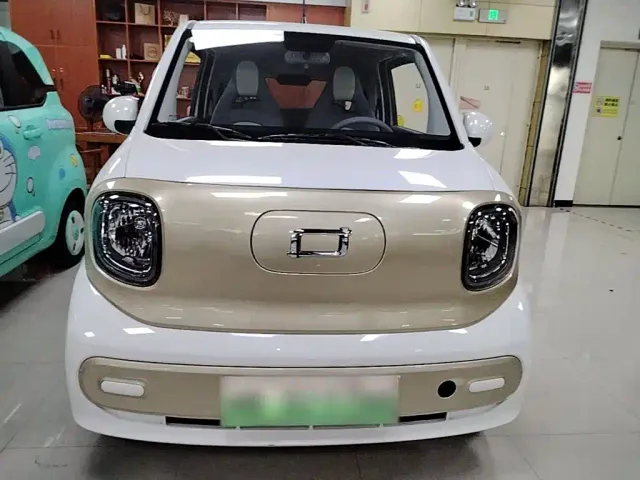 Besturn Bestune Pony 2024 170km Vitality Pony — Фото автомобиля 2