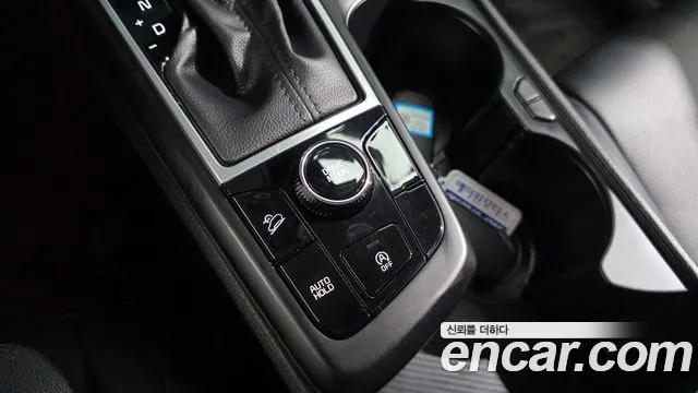 Kia Sportage Sportage 5-е поколение Дизель 2.0 2WD — Фото автомобиля 19