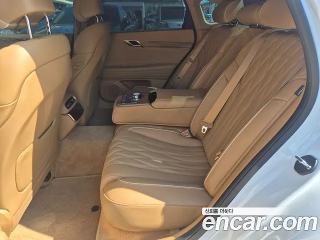 Genesis G80 RG3 — Фото автомобиля 12