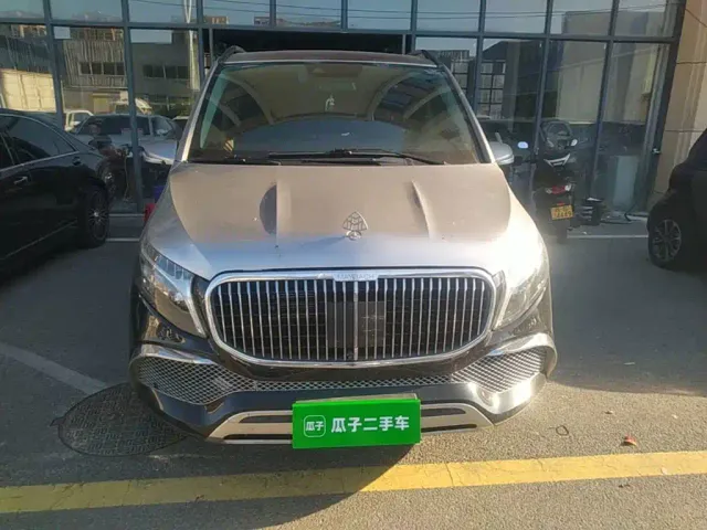 Mercedes-Benz V-Class — Фото автомобиля 2