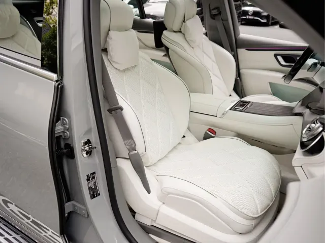 Mercedes-Benz Maybach EQS SUV — Фото автомобиля 22