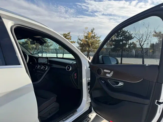 Mercedes-Benz GLC-Class — Фото автомобиля 12