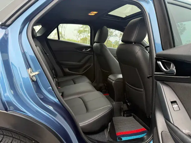 Mazda CX-4 — Фото автомобиля 11