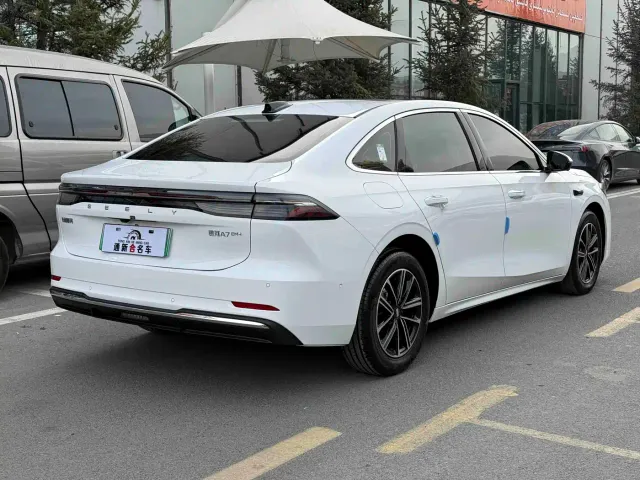 Geely Galaxy A7 — Фото автомобиля 9