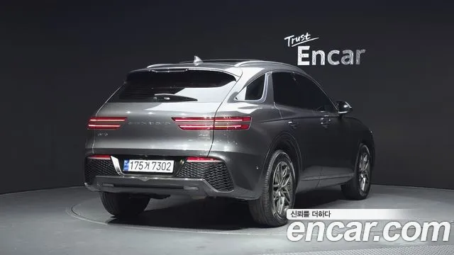 Genesis GV70 2.2 Дизель AWD — Фото автомобиля 2