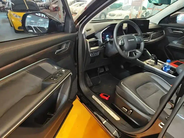 Haval H6 — Фото автомобиля 11