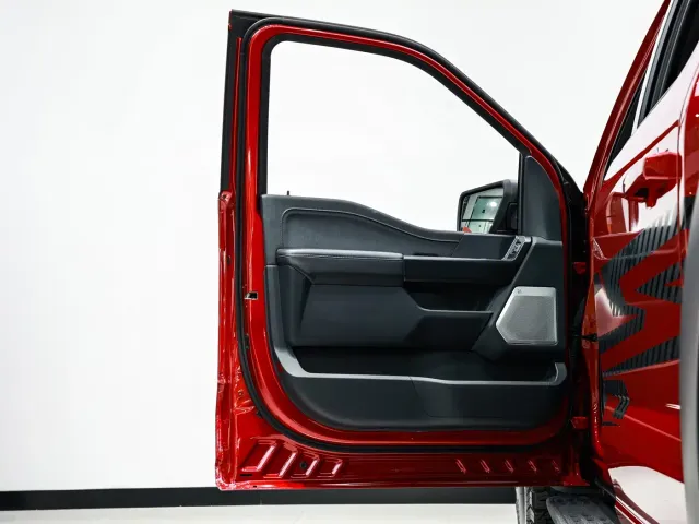 Ford F-150 Raptor — Фото автомобиля 14