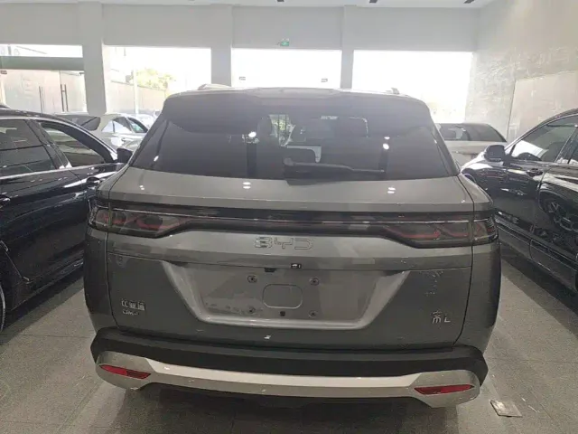 BYD Song L DM-i — Фото автомобиля 5