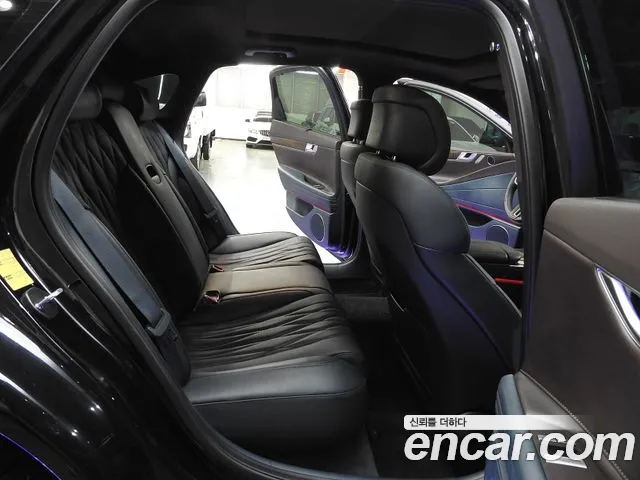 Genesis G80 Бензин 2.5 турбо AWD — Фото автомобиля 11