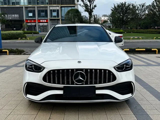 Mercedes-Benz C-Class — Фото автомобиля 2