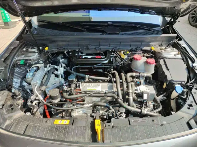 Mercedes-Benz EQB — Фото автомобиля 9