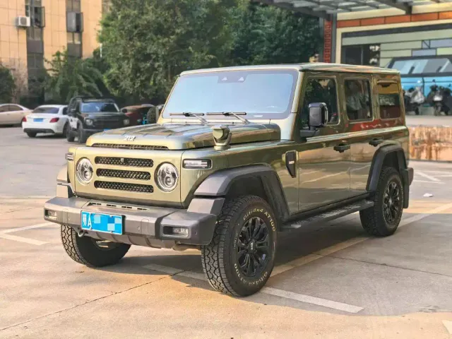Фотография автомобиля — 212 T01