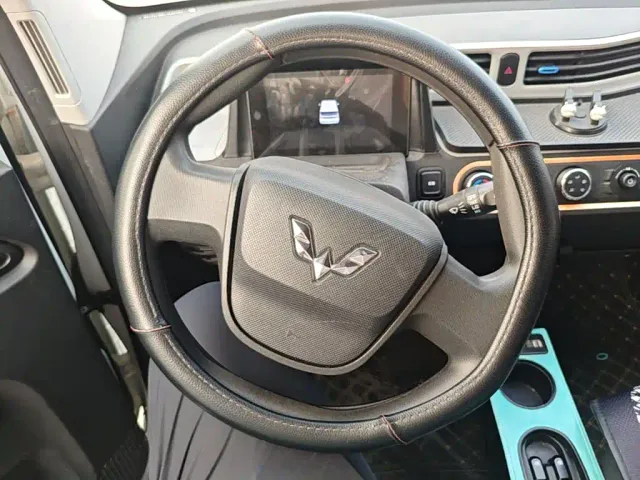 Wuling Motors Hongguang MINIEV 2020 Freedom Edition (LFP Battery) — Фото автомобиля 10