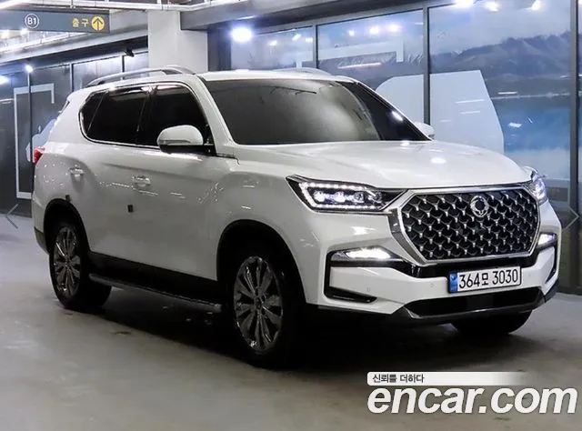 Фотография автомобиля — KGM Rexton Rexton (New)