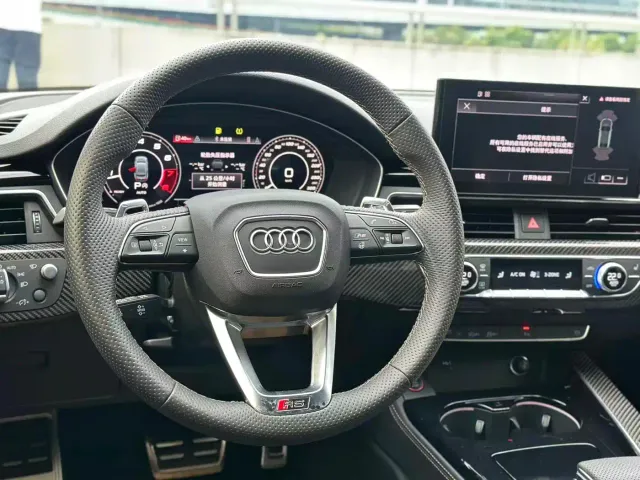 Audi RS 5 — Фото автомобиля 11
