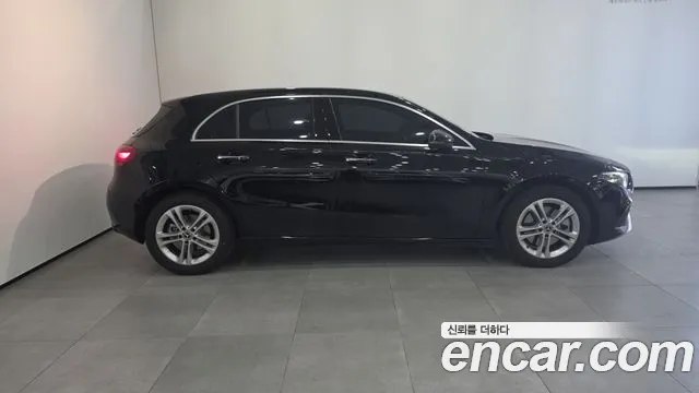 Mercedes-Benz A-Class W177 — Фото автомобиля 14