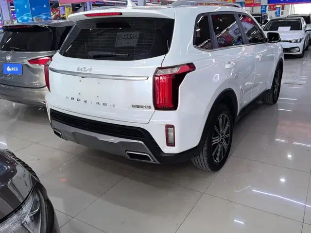 Kia Sportage — Фото автомобиля 3