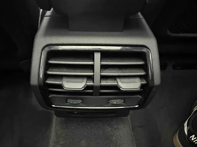 Audi Q3 — Фото автомобиля 13
