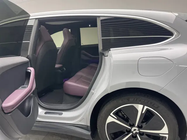 Nio ET5 Touring — Фото автомобиля 17