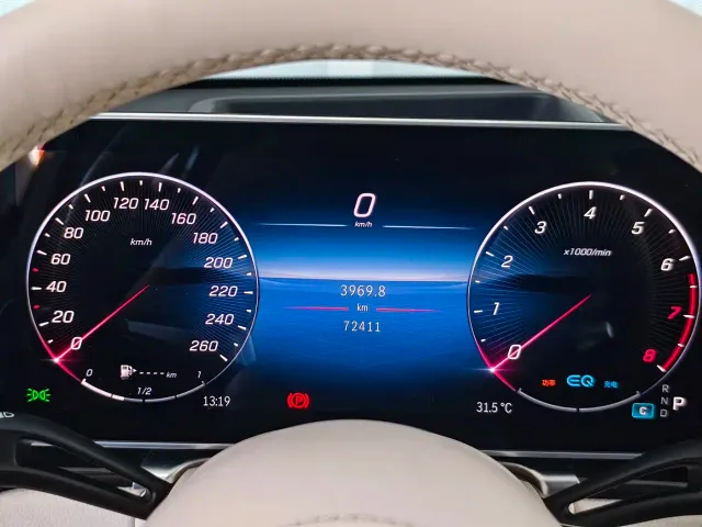 Mercedes-Benz S-Class — Фото автомобиля 12