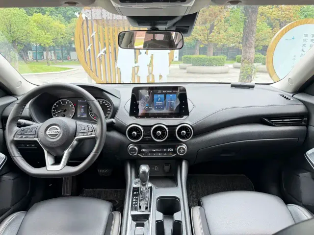 Nissan Sylphy — Фото автомобиля 10