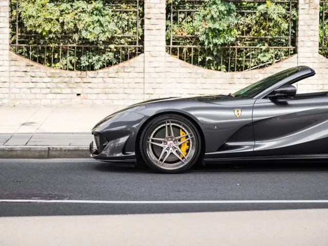 Ferrari 812 — Фото автомобиля 20