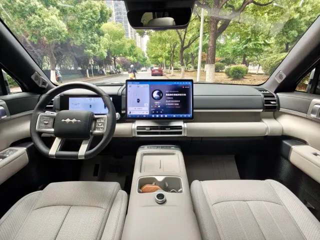 BYD FangChengBao Titanium 7 — Фото автомобиля 7