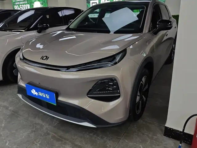 Фотография автомобиля — Changan Qiyuan Q05