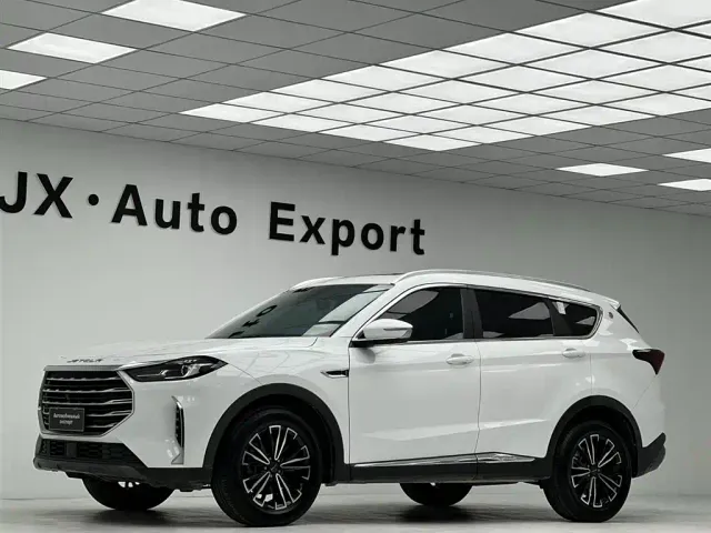Jetour X70 Plus — Фото автомобиля 11