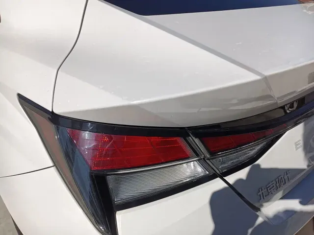 Hyundai Elantra — Фото автомобиля 10