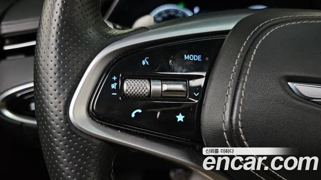 Genesis GV70 2.2 Дизель AWD — Фото автомобиля 23